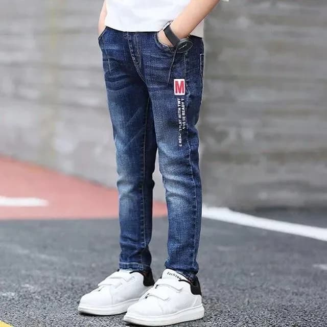 NEW STYLISH EXPORT OUALITY TRANDING JEANS PANT FOR MEN
