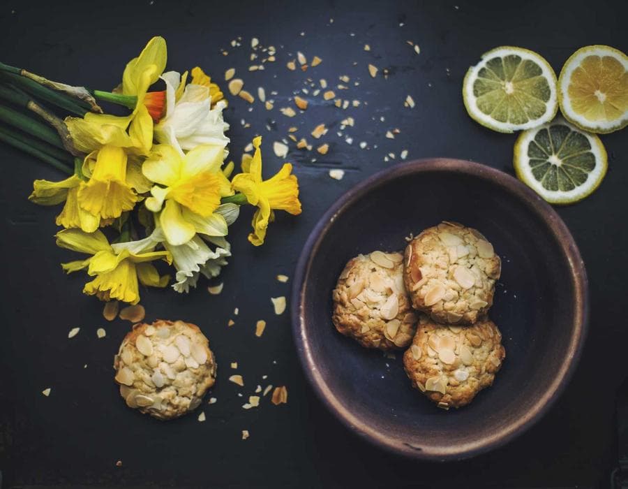 মসলাদার নুডল কাপ 20